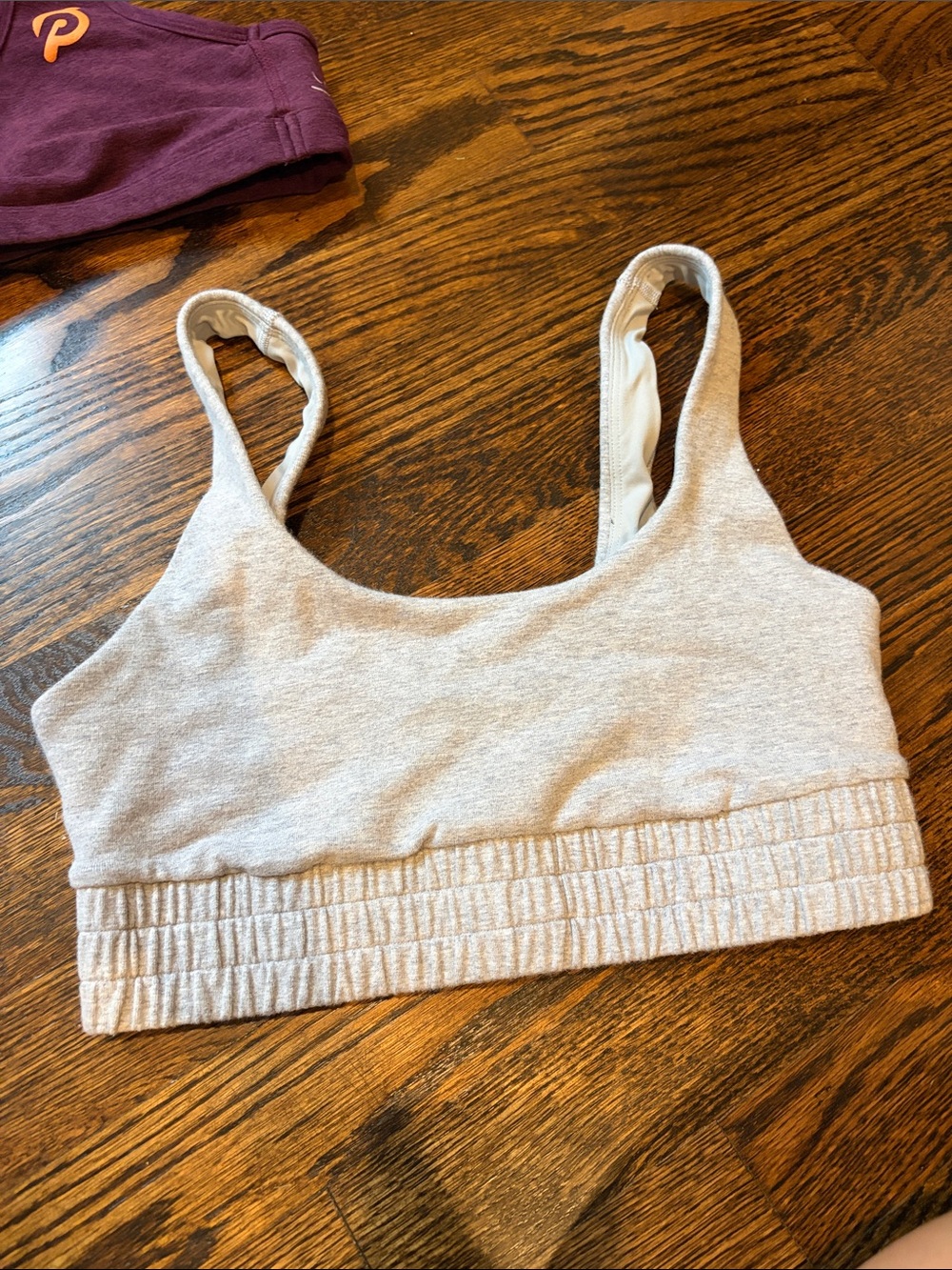 Peloton Women's gray Ribbed Elastic-Band sports bra size s/m